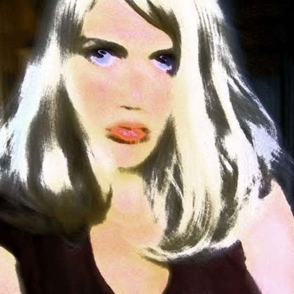 Meet your Posher, Miss - Picture 1 of 1